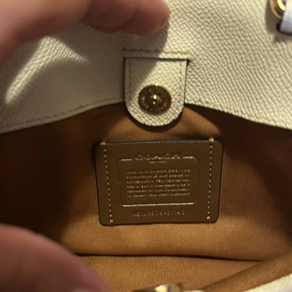 Coach bag - Picture 10 of 13